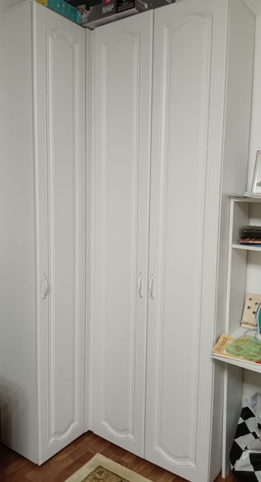 Угловой шкаф для обуви