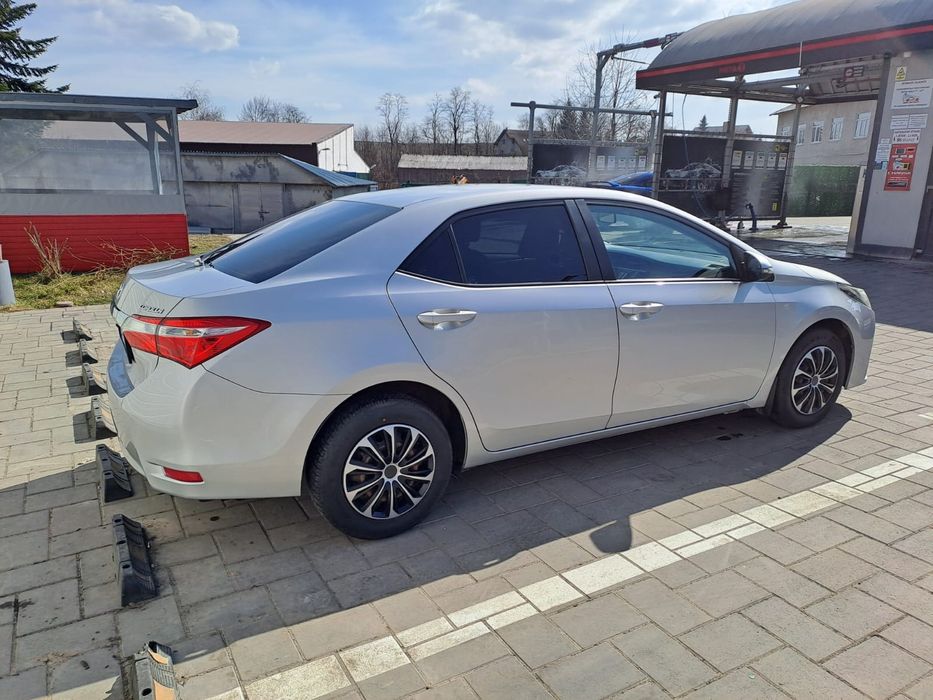Toyota Corolla 2016, doar 93.000 km