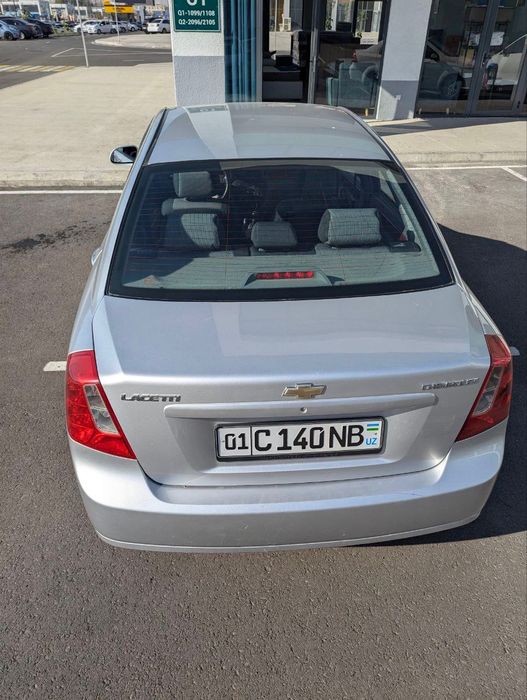 Chevrolet Lacetti 1.8 AT