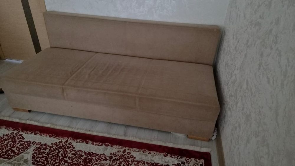 Диван складной. В отличном состоянии