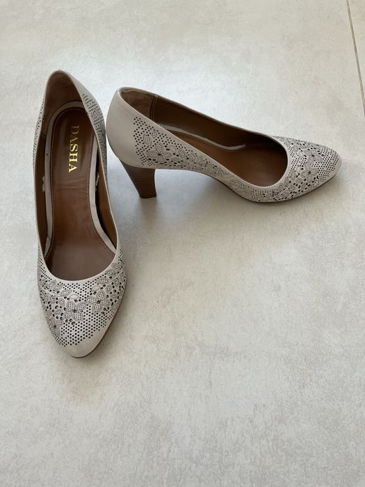 Pantofi eleganti stiletto