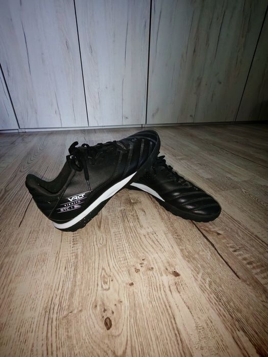 Ghete de fotbal Viralto II Leather HG SS21