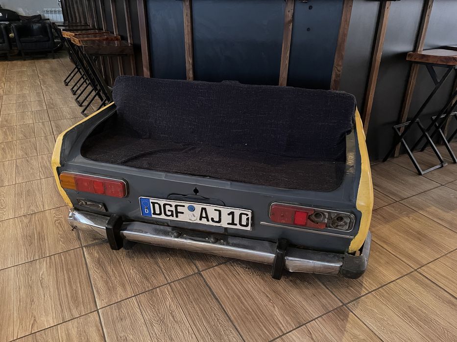 Железо, часть автомобиля даром