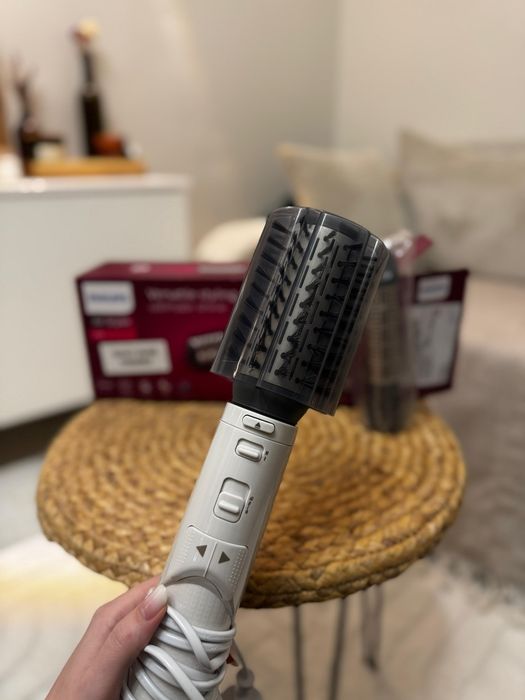 Perie de păr electrică Philips BHA710/00