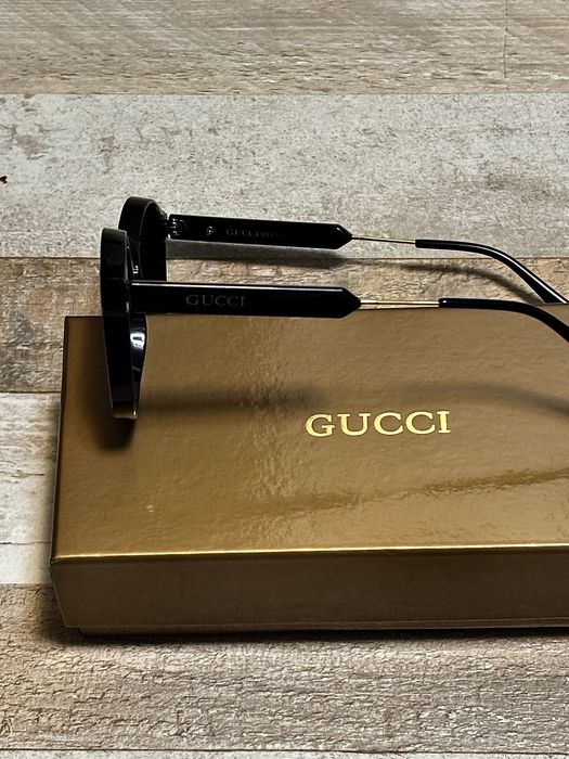 Черни очила на Gucci