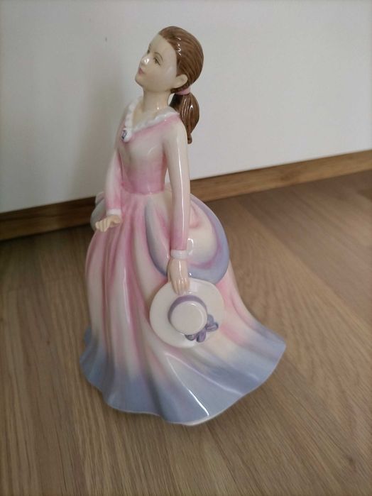 Порцеланови статуетки Coalport  & Royal Doulton