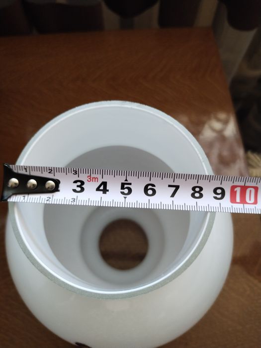 Продаю один плафон .