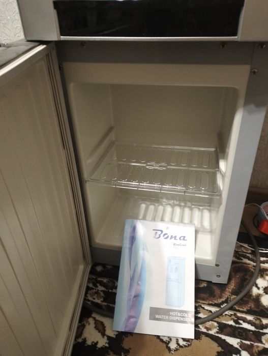 Продам кулер для воды