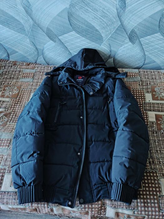 Продам пуховик мужской зимний