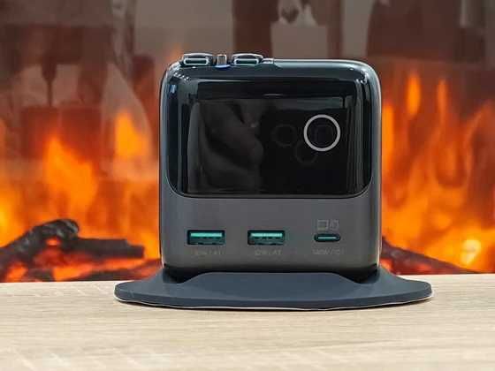 Incarcator desktop GaN JOYROOM Podix cu 5 porturi si putere de 140W