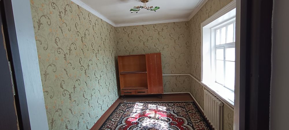 Uy sotiladi Chinoz tumanni