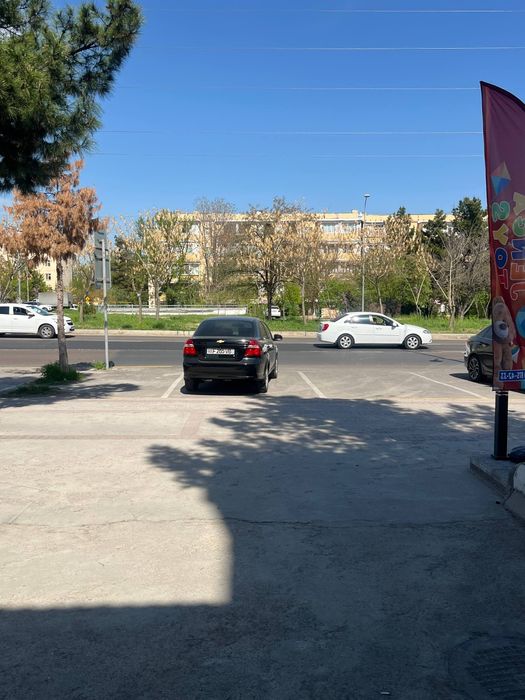 Нежилое  первая линия срочно ЖК Дархан