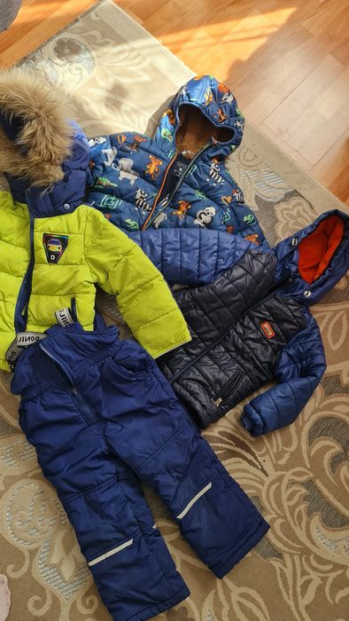 Продам детскую одежду