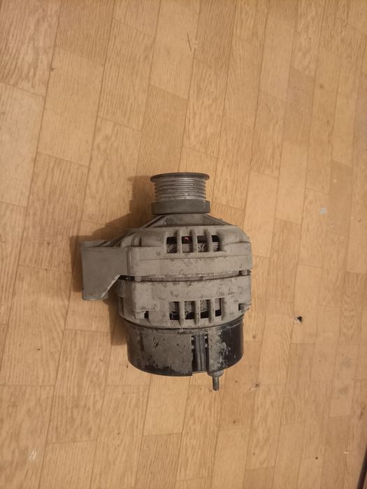 Продам.Генератор