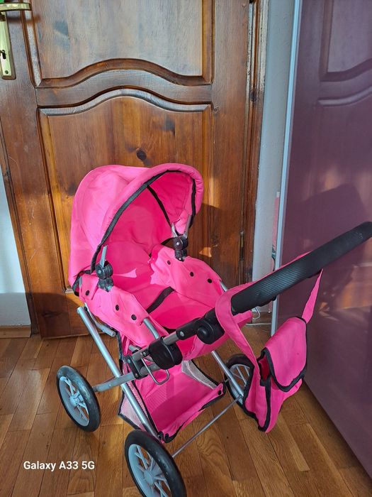 Детска количка за малки госпожици