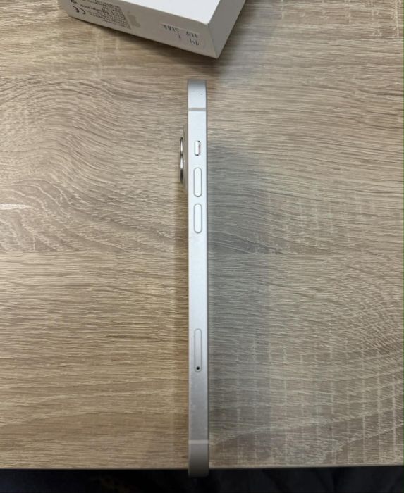 iPhone 14 Plus 128GB, бял цвят