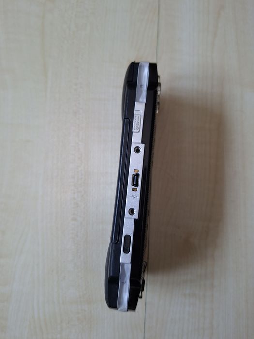 PSP 1  Sony PlayStation mobile