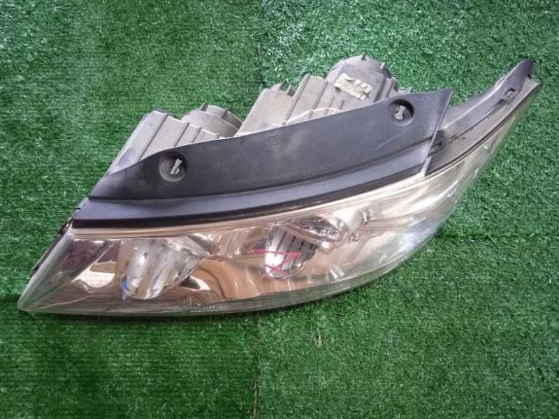 Фара передняя Hyundai Sonata NF