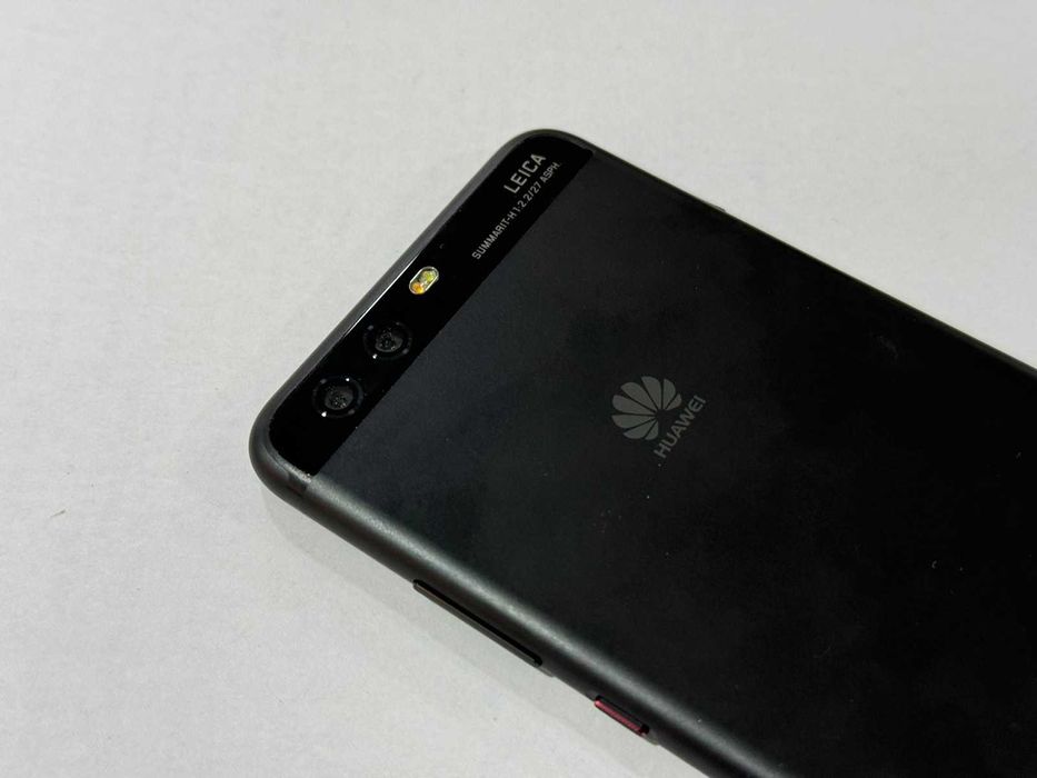 Мобилен телефон Huawei P10 4RAM 64GB