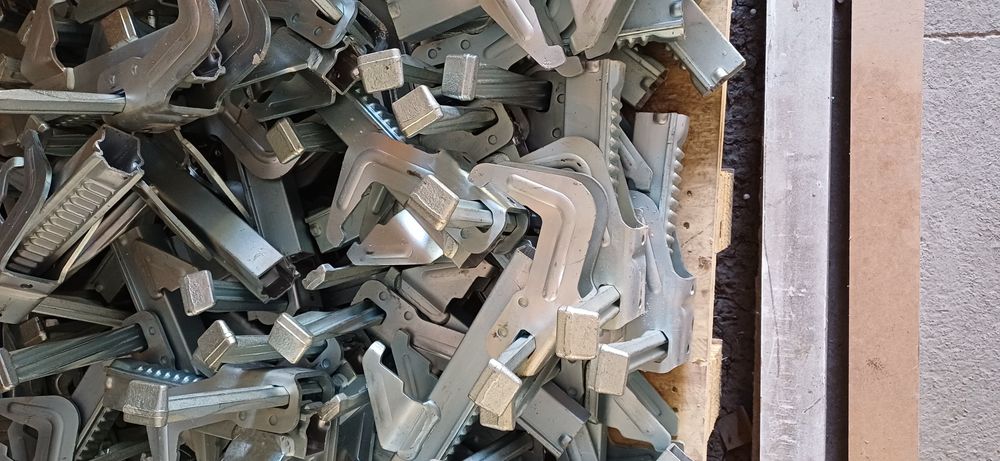 Замок клиновой,    Замок универсальный