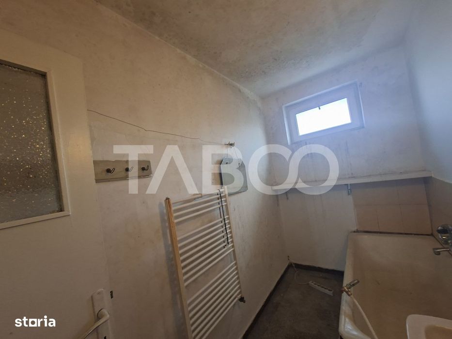 Apartment de vanzare 2 camere si balcon Cedonia Mihai Viteazul