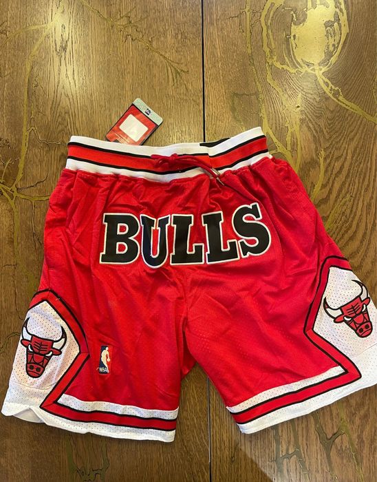 Pantaloni scurti Jordan - modele diferite