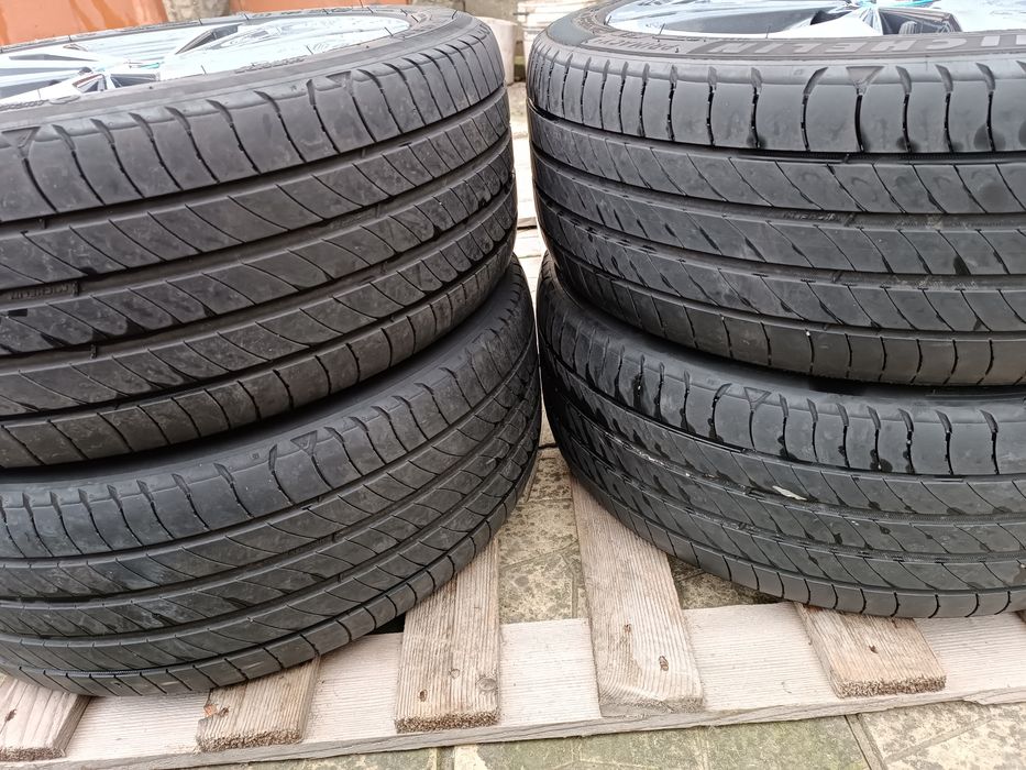 Лети джанти 17ки 5х114.3 Renault + летни гуми Michelin