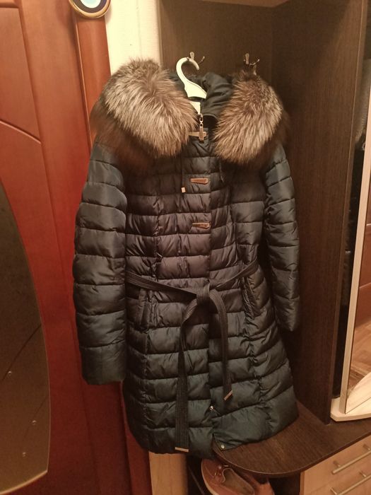 Продам пуховик женский