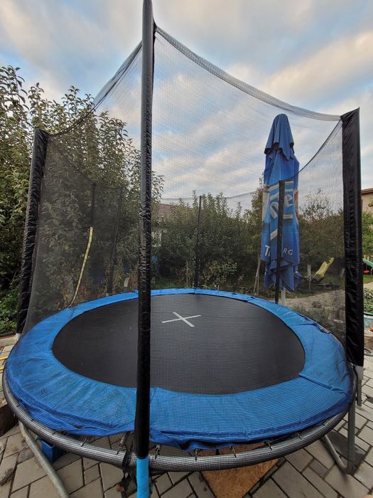 trambulina NOUA cu plasa de protectie - dimetru 305cm, greutate max150
