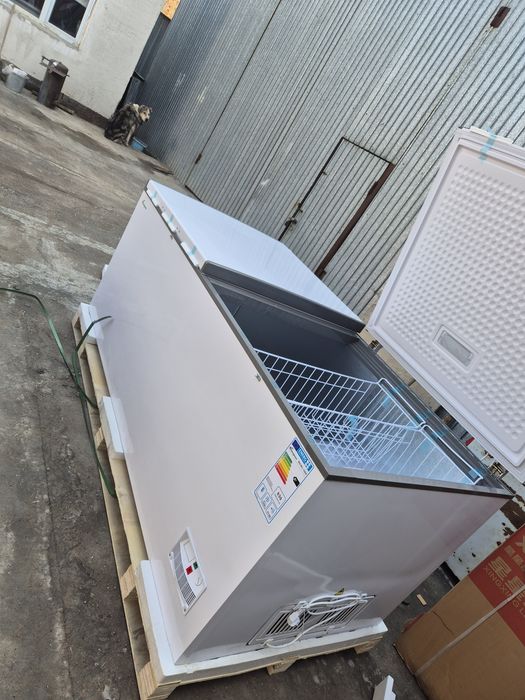 Продам морозильник лар оптом и розница склад