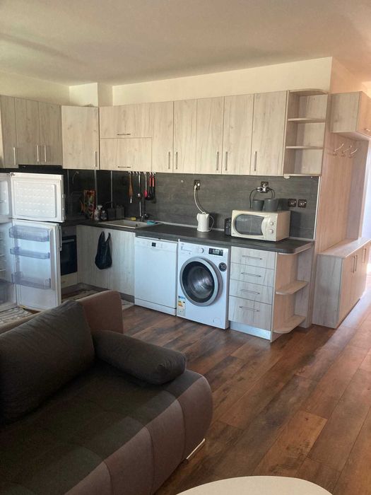 Дава се под наем Тристаен апартамент в Пловдив, Сточна гара - 70 кв.м за 510 € - Снимка #2