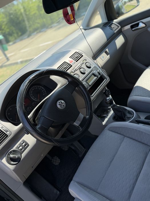 Touran 2007 (1.9TDI)