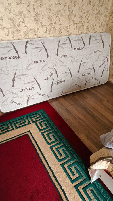 Продам матрас в хорошем состоянии