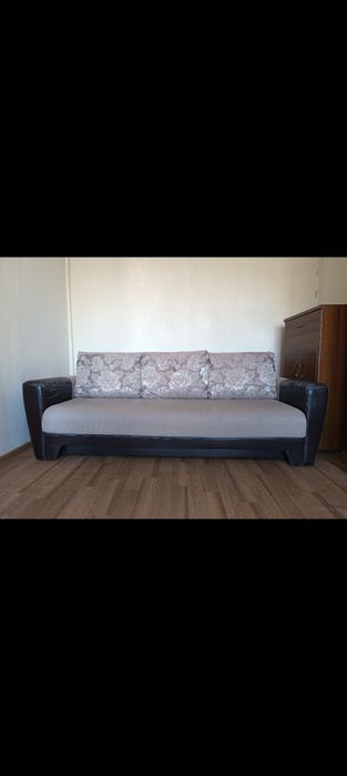 Продам диван б/у