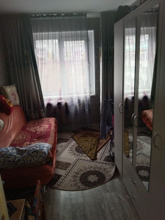 меняю 2 х на 3х комнатную