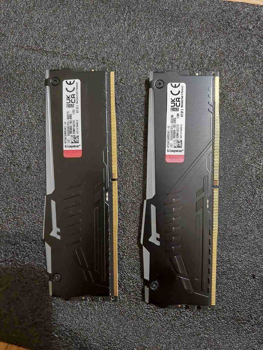 64GB DDR5 5600MT/s CL36 - Kingston Fury Beast RGB (EXPO, XMP)