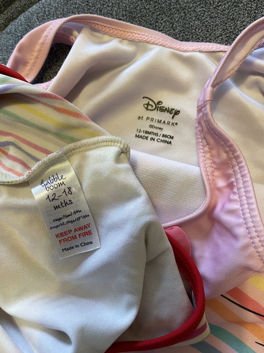 Vand lot costum baie fetita