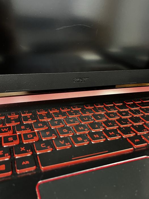 ноутбук Acer Nitro 5