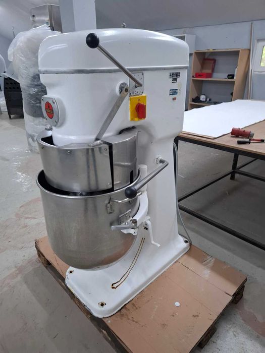 Професионален Немски Миксер/тестомесачка BOKU, 60l