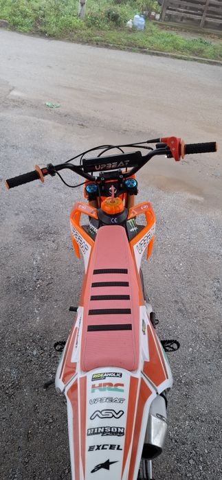 Кросов мотор Upbeat 125cc