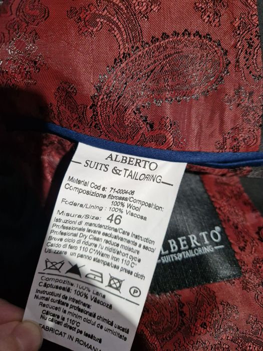 Costum Alberto Dobre Albastru Royal S-M 46 ca Nou!Pret achizitie 5000