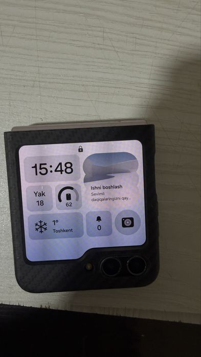 Samsung galaxy z flip 5