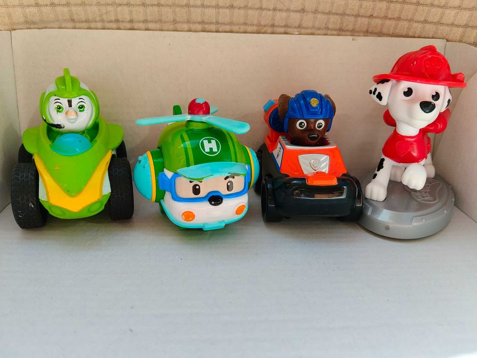 Фигурки играчки Пес Патрул и други
