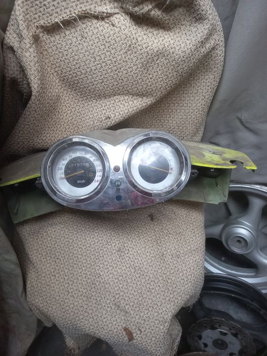 Запчасти на скутера