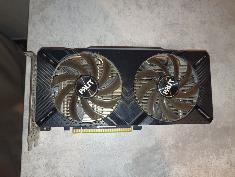 Продам gtx 1660 видеокарту