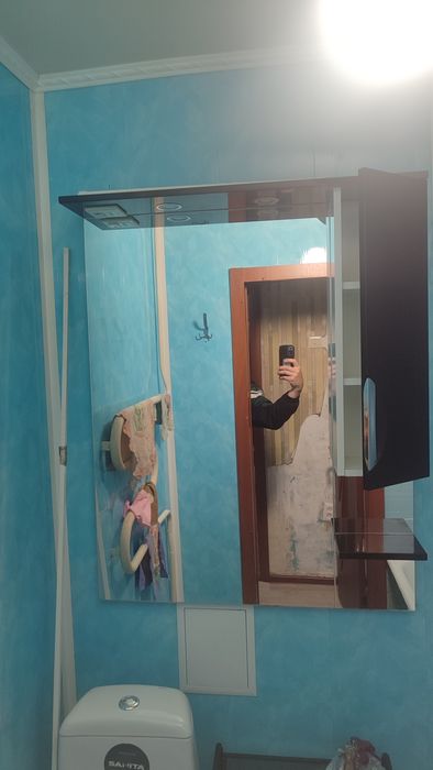 Зеркало в ванную.