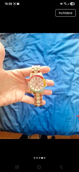 Ceas damă cu pietricele