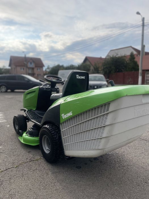 Tractoras de tuns iarba gazon Viking T6 3 cutite