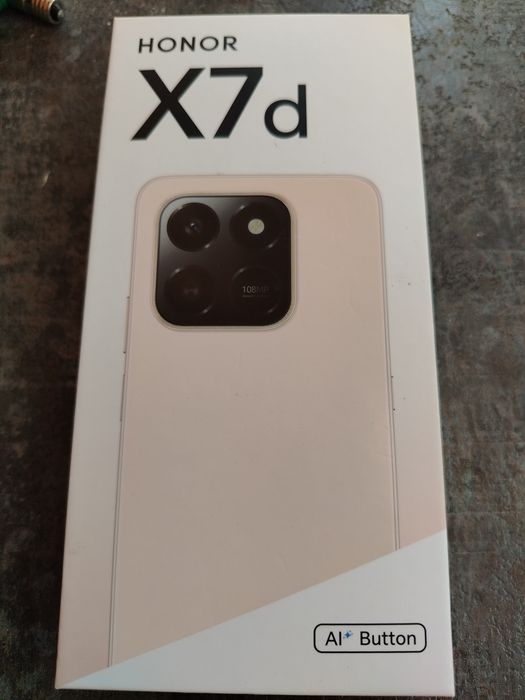 Honor x7d нов 8 RAM. 256 GB. 3г. Гаранция