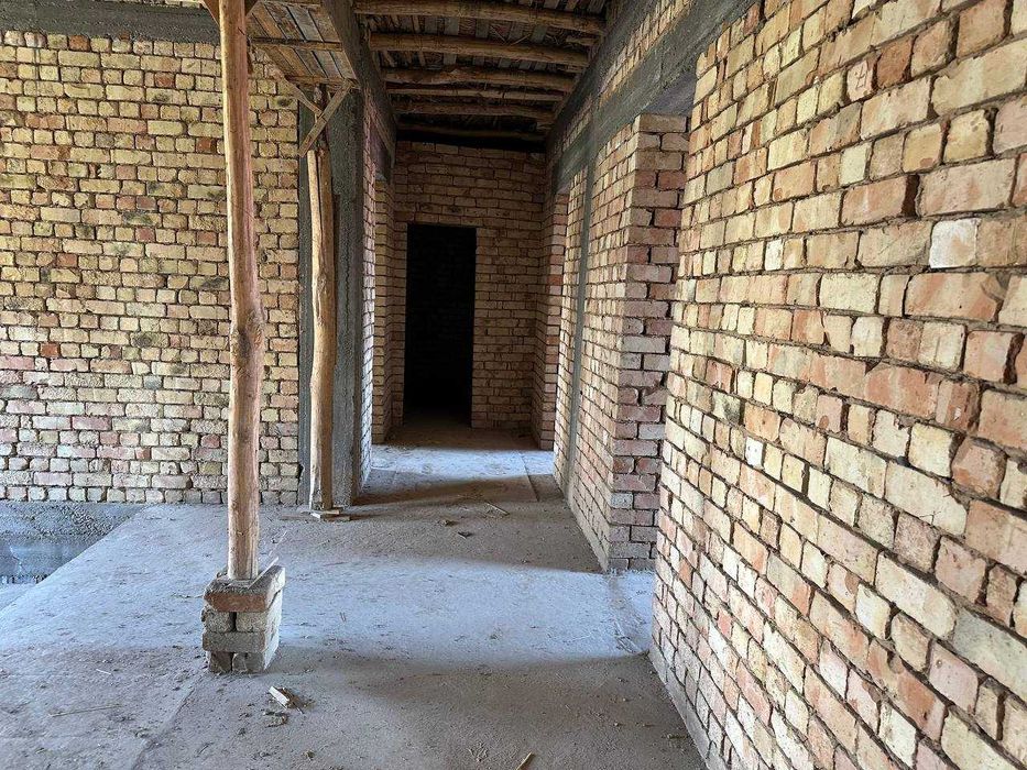 дом новостройка (участок)